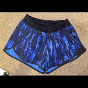 Lululemon shorts size 8
